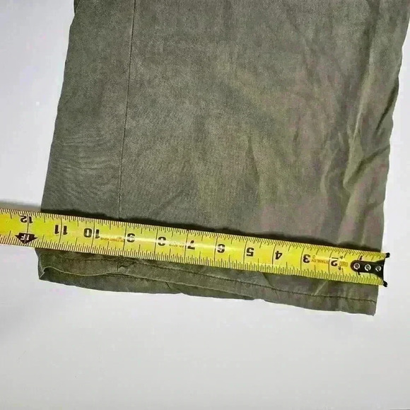 Thread and Supply PaperBag High Waist Sage Green Size Medium - Picture 6 of 7